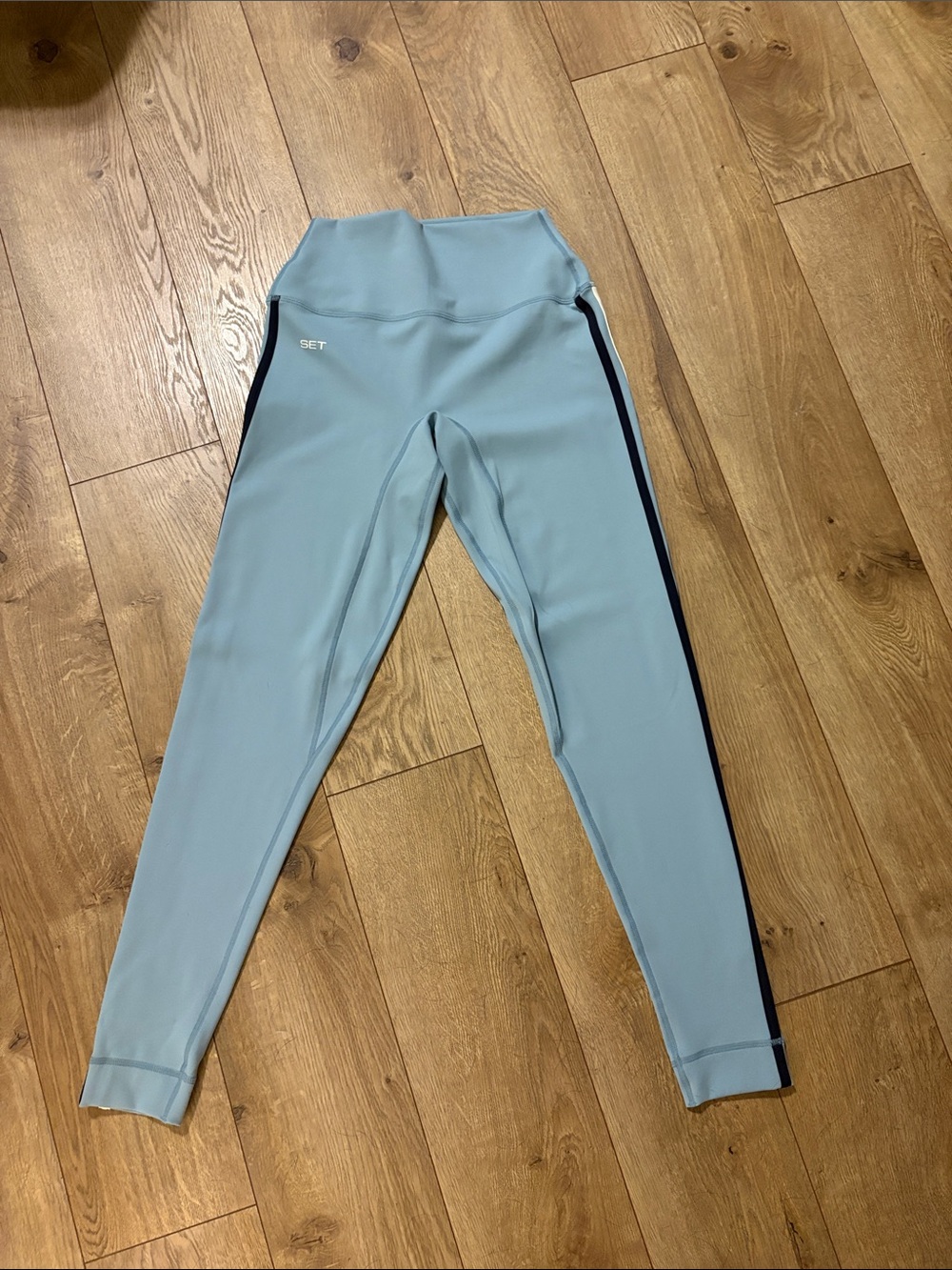 SET Active LUXFORM Duo Stripe Leggings in Washed